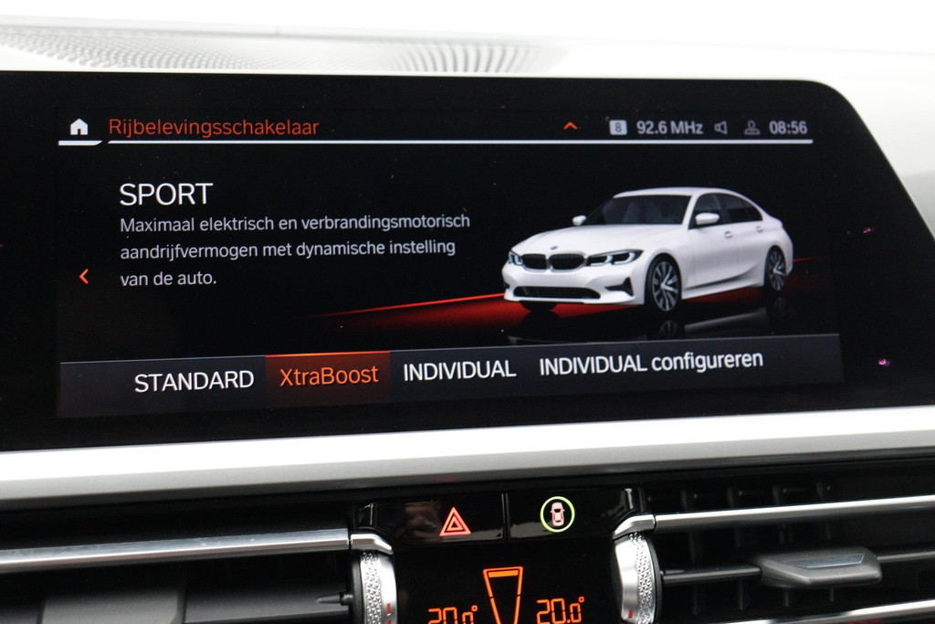 
BMW 3-serie 330e eDrive Edition Sport-Line (NL-auto, 1e Eig, Dealer OnderH, Carplay, Camera, StoelV, Addpt Cruise, Leder, Etc) vol									