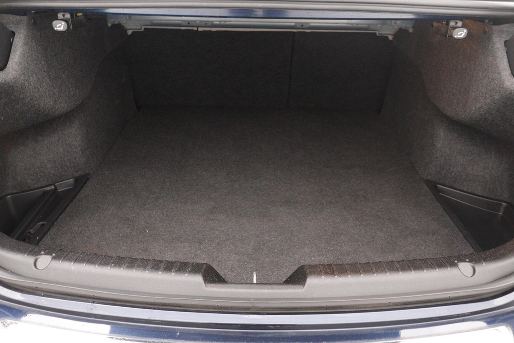 
Mazda 6 2.5 SkyActiv-G 192 GT-M Automaat (PANORAMADAK, STOELVERWARMING, HEAD-UP, CAMERA, ADAPTIVE CRUISE, SFEERVERLICHTING) vol									