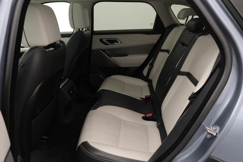 
Land Rover Range Rover Velar 2.0 P300 Turbo AWD Dynamic HSE(1e Eig, Dealer OnderH, Pano, StoelV/Koeling, Camera, Carplay, Etc) vol									