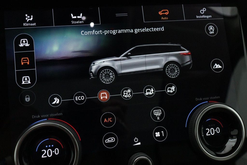 
Land Rover Range Rover Velar 2.0 P300 Turbo AWD Dynamic HSE(1e Eig, Dealer OnderH, Pano, StoelV/Koeling, Camera, Carplay, Etc) vol									