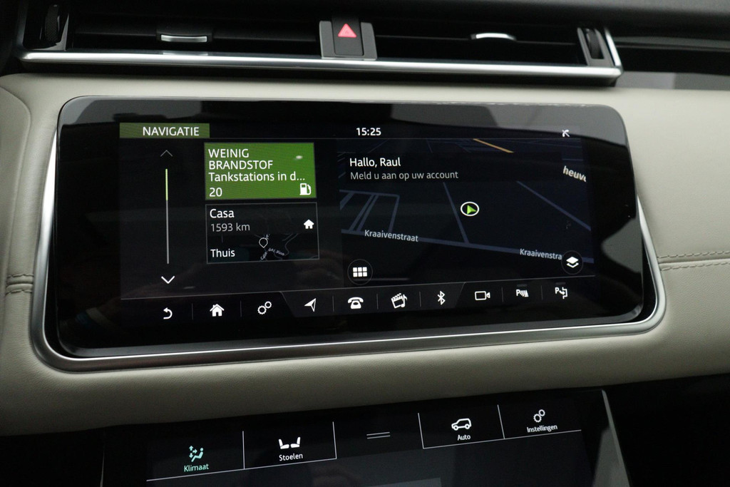 
Land Rover Range Rover Velar 2.0 P300 Turbo AWD Dynamic HSE(1e Eig, Dealer OnderH, Pano, StoelV/Koeling, Camera, Carplay, Etc) vol									