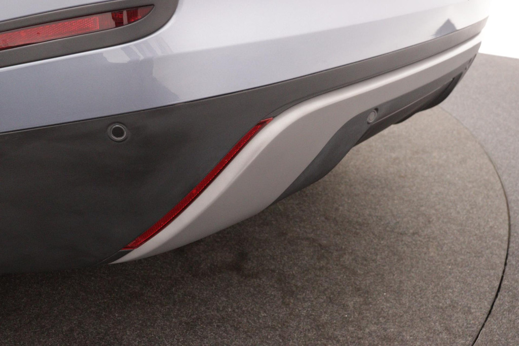 
Land Rover Range Rover Velar 2.0 P300 Turbo AWD Dynamic HSE(1e Eig, Dealer OnderH, Pano, StoelV/Koeling, Camera, Carplay, Etc) vol									