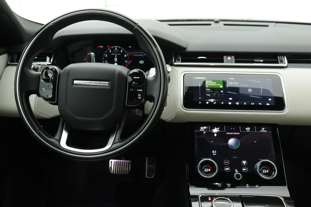 
Land Rover Range Rover Velar 2.0 P250 Turbo AWD R-Dynamic HSE(1e eig, Dealer OnderH, Panorama, Carplay, Camera’s, Lane Assist,Etc) vol									