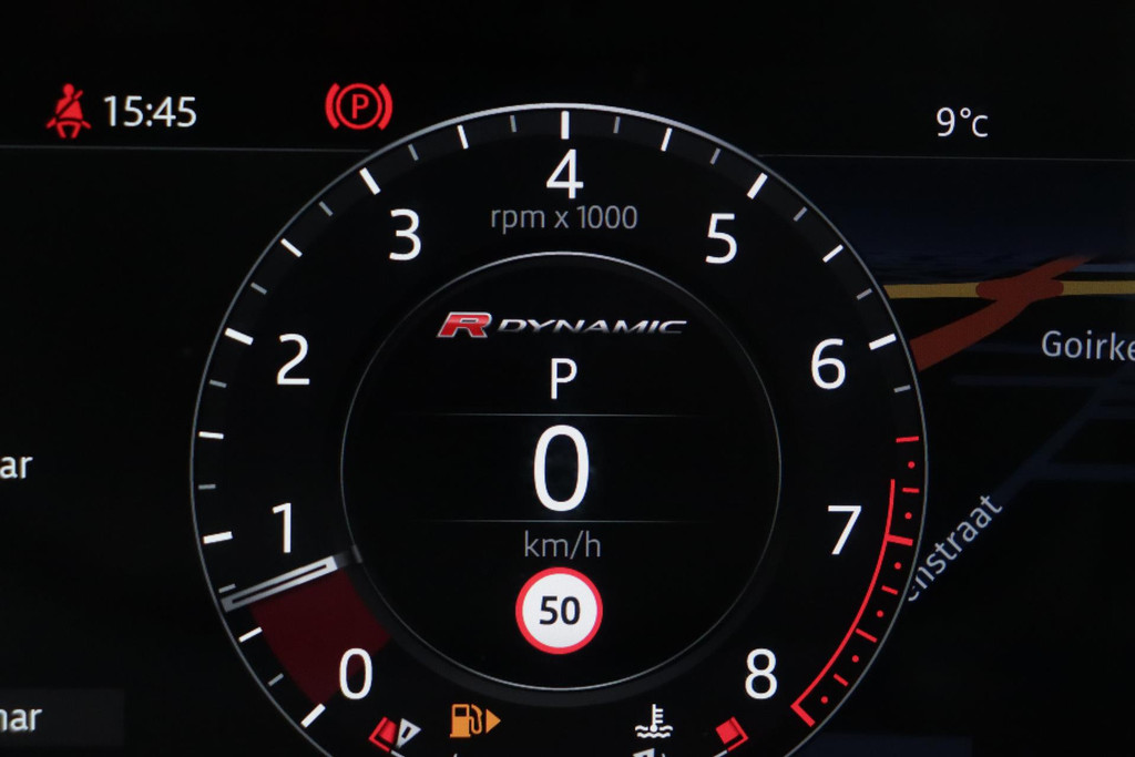 
Land Rover Range Rover Velar 2.0 P250 Turbo AWD R-Dynamic HSE(1e eig, Dealer OnderH, Panorama, Carplay, Camera’s, Lane Assist,Etc) vol									