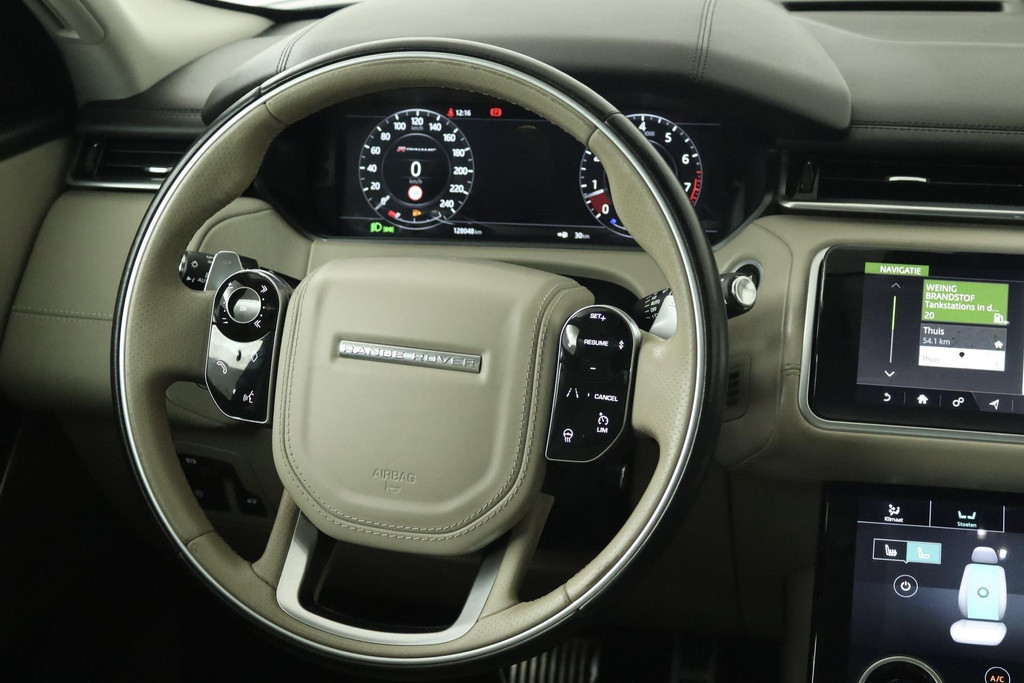 
Land Rover Range Rover Velar P300 Turbo AWD R-Dynamic HSE (PANORAMADAK, STOELKOELING, CARPLAY, HEAD-UP, MERIDIAN) vol									