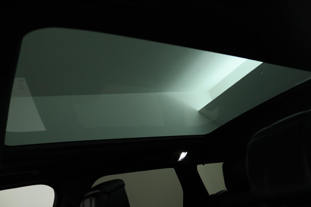 
Land Rover Range Rover Sport P400e Autobiography Dynamic SVR kleur AANBIEDING! (Dealer OnderH, Panorama, Massage Stoelen, Etc) vol									