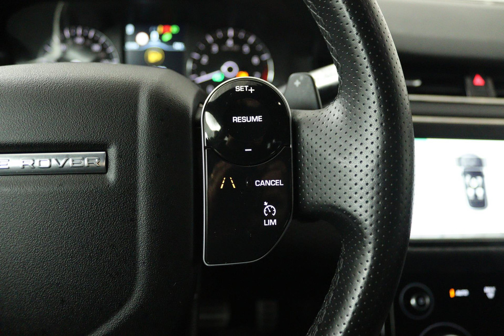 
Land Rover Range Rover Evoque P200 R-Dynamic S (STOELVERWARMING, PARKEERSENSOREN, CAMERA, CRUISE, LANE-ASSIST) vol									