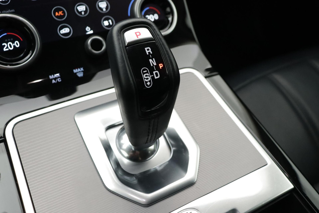
Land Rover Range Rover Evoque 1.5 P300e AWD(1e eig, DealerOnderH, Navi, Stuur/stoelV, Camera, Trekhaak, Carplay, Etc) vol									