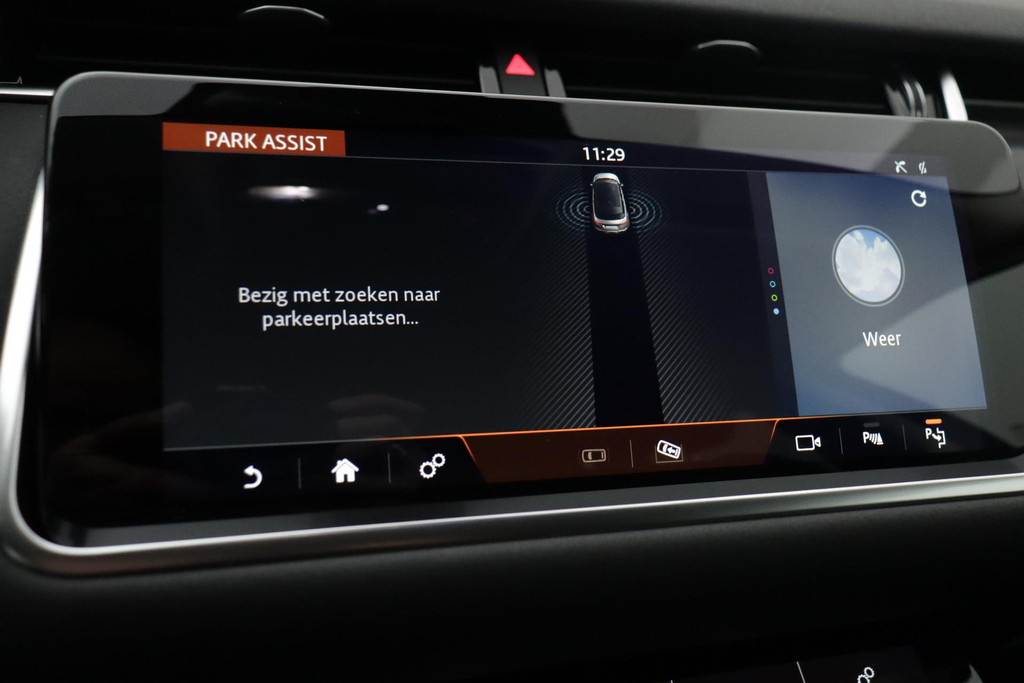 
Land Rover Range Rover Evoque 1.5 P300e AWD(1e eig, DealerOnderH, Navi, Stuur/stoelV, Camera, Trekhaak, Carplay, Etc) vol									