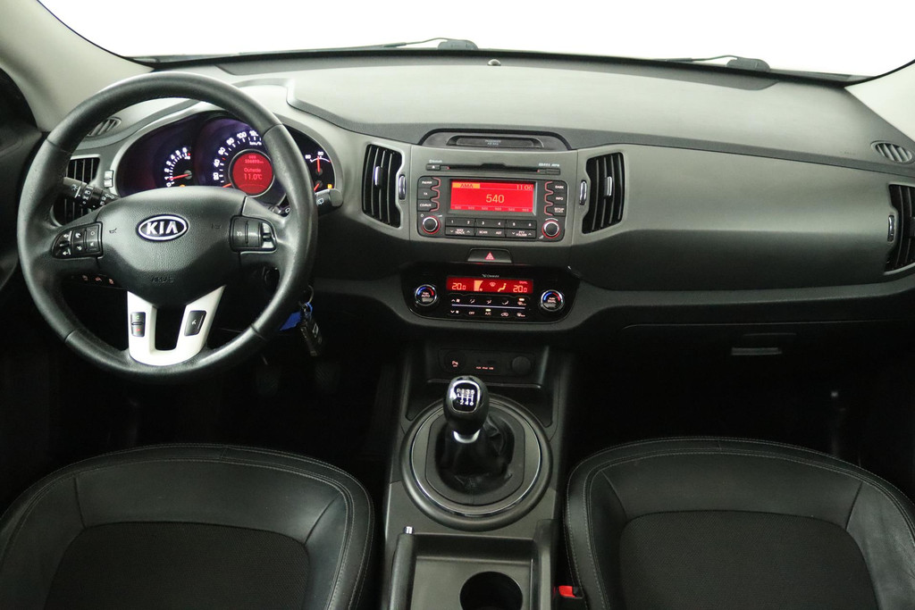 
Kia Sportage 1.6 GDI X-ecutive Plus Pack (PANORAMADAK, TREKHAAK, CRUISE CONTROL, BLUETOOTH, NL-AUTO) vol									