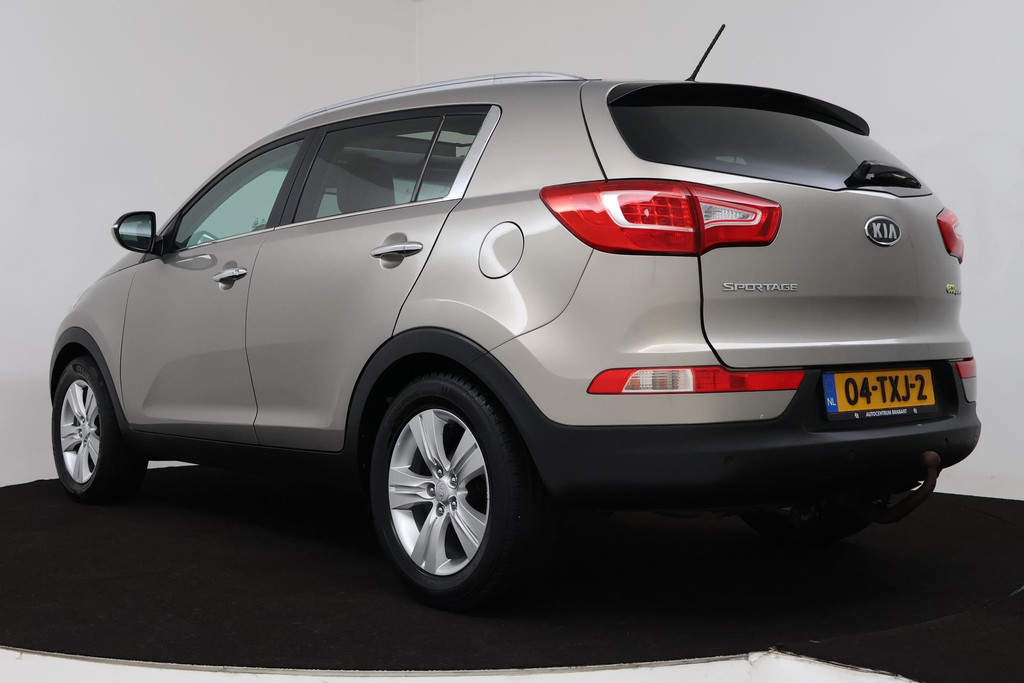 
Kia Sportage 1.6 GDI X-ecutive Plus Pack (PANORAMADAK, TREKHAAK, CRUISE CONTROL, BLUETOOTH, NL-AUTO) vol									