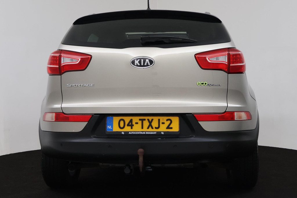 
Kia Sportage 1.6 GDI X-ecutive Plus Pack (PANORAMADAK, TREKHAAK, CRUISE CONTROL, BLUETOOTH, NL-AUTO) vol									