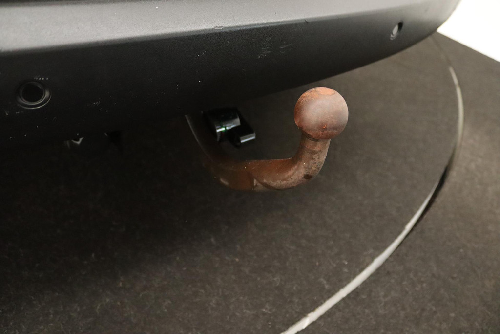 
Kia Sportage 1.6 GDI X-ecutive Plus Pack (PANORAMADAK, TREKHAAK, CRUISE CONTROL, BLUETOOTH, NL-AUTO) vol									