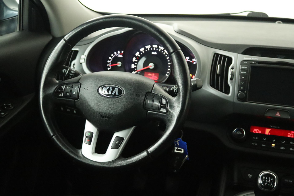 
Kia Sportage 1.6 GDI X-treme ComfortLine (TREKHAAK, PARKEERSENSOREN, ACHTERUIRIJCAMERA, NAVIGATIE, CRUISE CONTROL, NL-AUTO) vol									