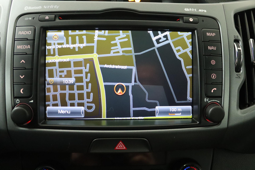 
Kia Sportage 1.6 GDI X-treme ComfortLine (TREKHAAK, PARKEERSENSOREN, ACHTERUIRIJCAMERA, NAVIGATIE, CRUISE CONTROL, NL-AUTO) vol									