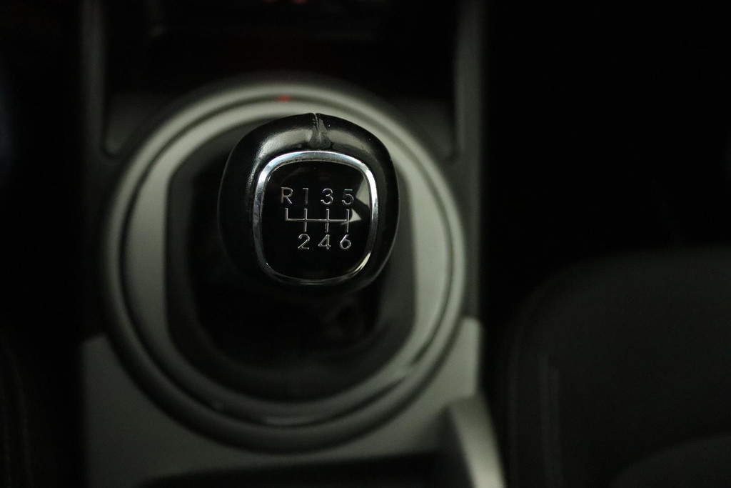 
Kia Sportage 1.6 GDI X-treme ComfortLine (TREKHAAK, PARKEERSENSOREN, ACHTERUIRIJCAMERA, NAVIGATIE, CRUISE CONTROL, NL-AUTO) vol									