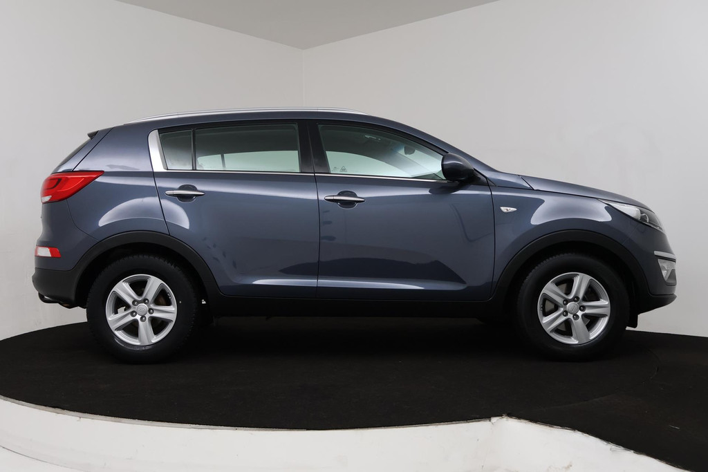 
Kia Sportage 1.6 GDI X-treme ComfortLine (TREKHAAK, PARKEERSENSOREN, ACHTERUIRIJCAMERA, NAVIGATIE, CRUISE CONTROL, NL-AUTO) vol									