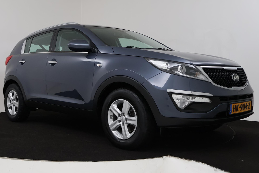 
Kia Sportage 1.6 GDI X-treme ComfortLine (TREKHAAK, PARKEERSENSOREN, ACHTERUIRIJCAMERA, NAVIGATIE, CRUISE CONTROL, NL-AUTO) vol									