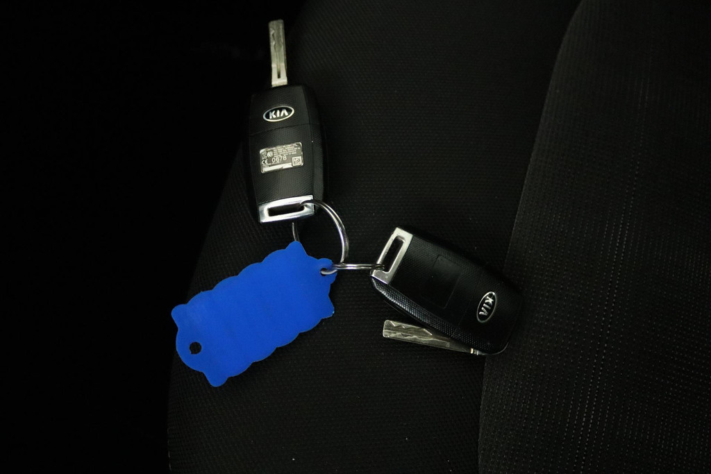 
Kia Sportage 1.6 GDI X-treme ComfortLine (TREKHAAK, PARKEERSENSOREN, ACHTERUIRIJCAMERA, NAVIGATIE, CRUISE CONTROL, NL-AUTO) vol									