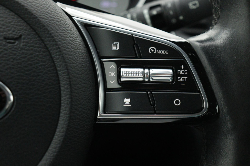 
Kia Ceed Sportswagon 1.4 T-GDi DynamicPlusLine(NL-auto, 1e Eig, Dealer OnderH, Camera, Carplay, Stuur/StoelV, Lane Assist, Etc) vol									