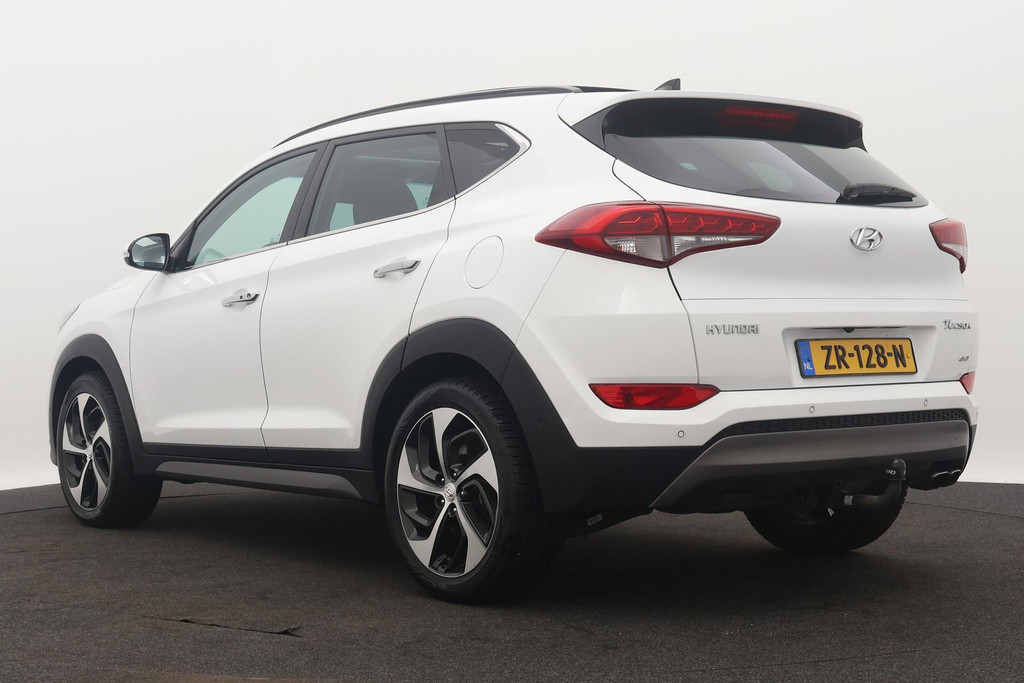 
Hyundai Tucson 1.6 T-GDi Comfort 4WD Automaat (PANORAMADAK, CAMERA, STOEL-/STUURVERWARMING, TREKHAAK AFNEEMBAAR, GOED ONDERHOUDEN) vol									