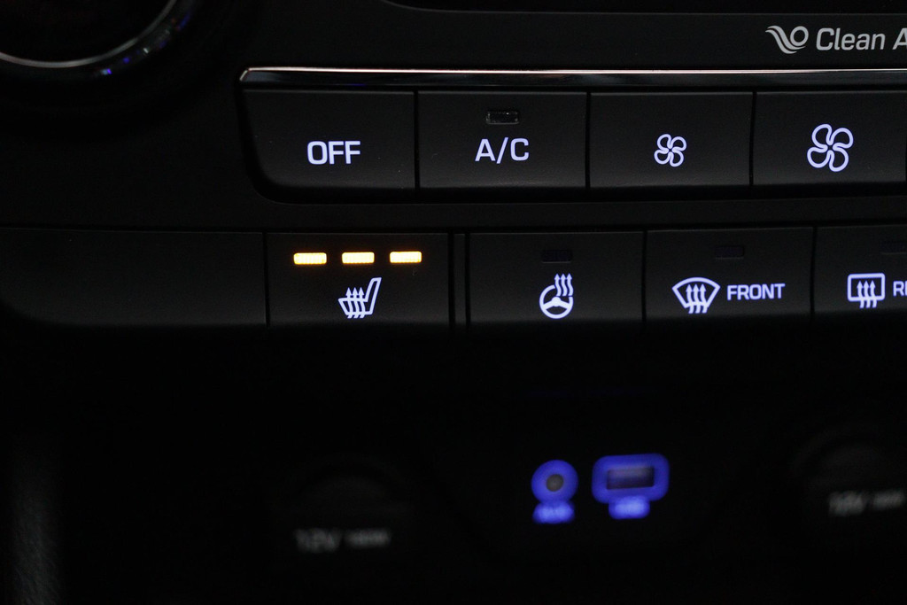 
Hyundai Tucson 1.6 T-GDi Comfort 4WD Automaat (PANORAMADAK, CAMERA, STOEL-/STUURVERWARMING, TREKHAAK AFNEEMBAAR, GOED ONDERHOUDEN) vol									