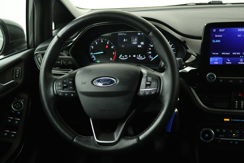 
Ford Fiesta 1.0 EcoBoost Titanium (NAVI, CAMERA, STOELVERWARMING, PARKEERSENSOREN, AUTO INPARKEREN, GOED ONDERHOUDEN) vol									