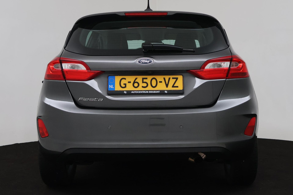 
Ford Fiesta 1.0 EcoBoost Titanium (NAVI, CAMERA, STOELVERWARMING, PARKEERSENSOREN, AUTO INPARKEREN, GOED ONDERHOUDEN) vol									