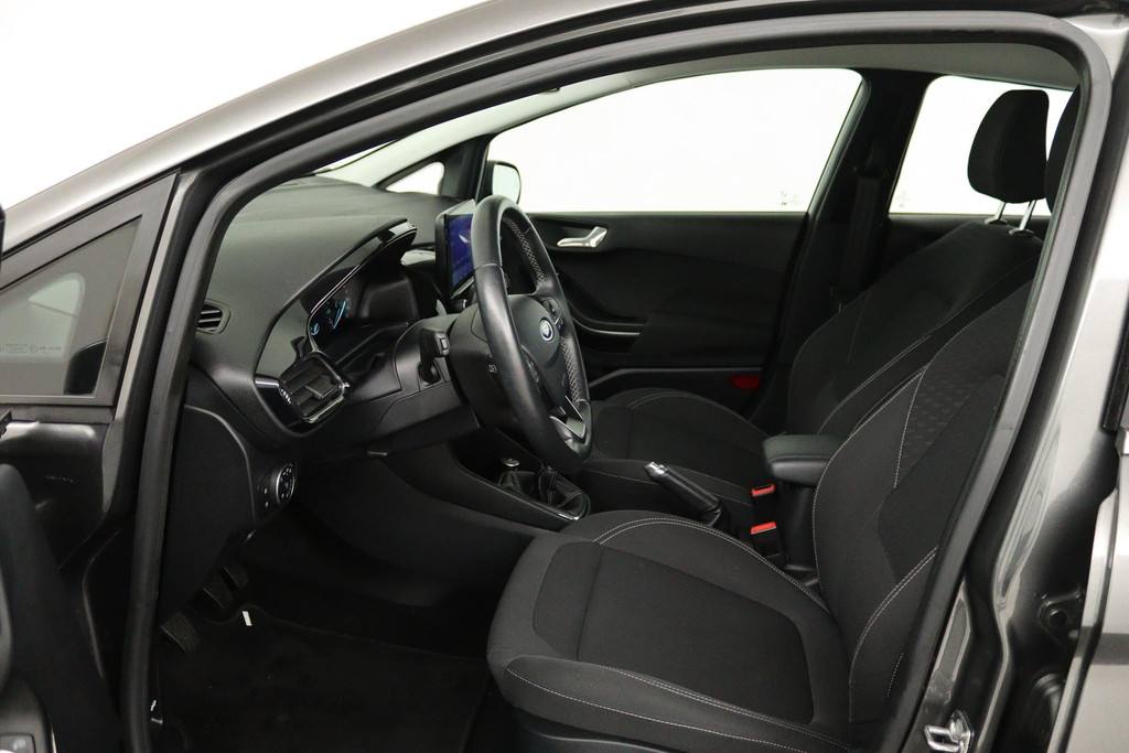 
Ford Fiesta 1.0 EcoBoost Titanium (NAVI, CAMERA, STOELVERWARMING, PARKEERSENSOREN, AUTO INPARKEREN, GOED ONDERHOUDEN) vol									