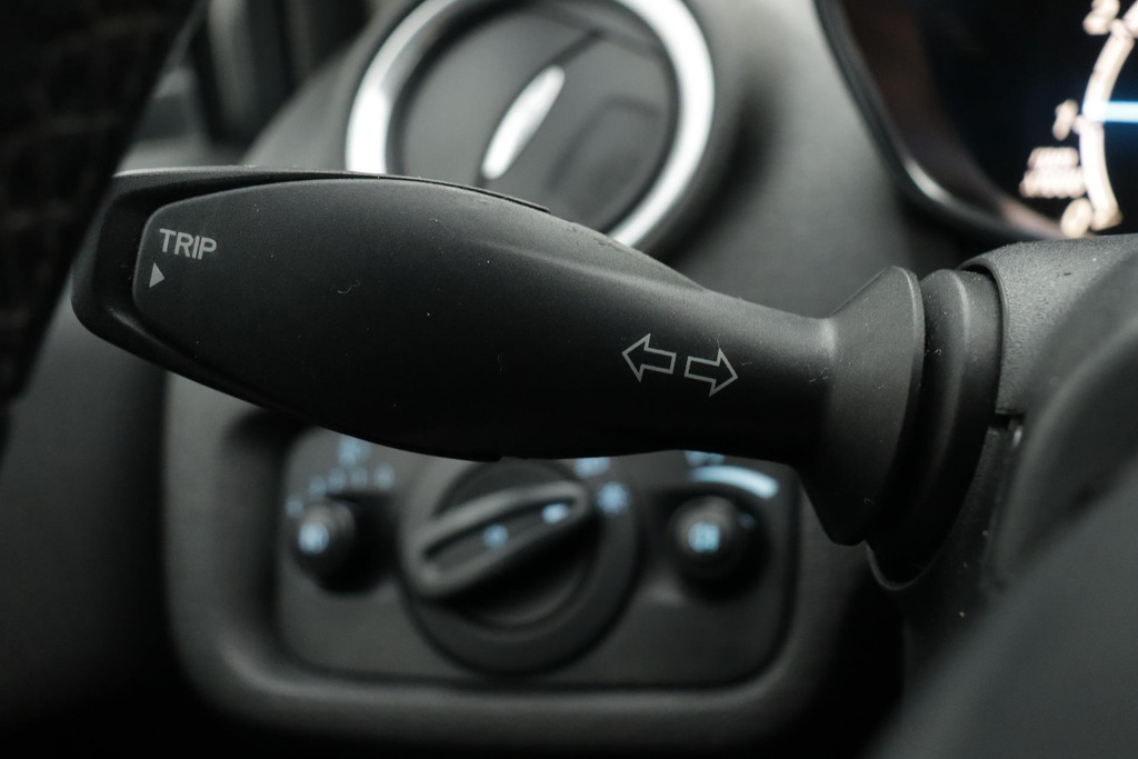 
Ford Fiesta 1.0 EcoBoost Titanium vol									