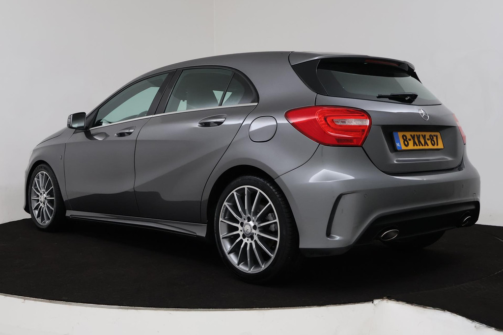 
Benz A-Klasse 180 CDI Prestige (PARKEERSENSOREN, ACHTERUITRIJCAMERA, CRUISE, STOELVERWARMING, NAVIGATIE) vol									