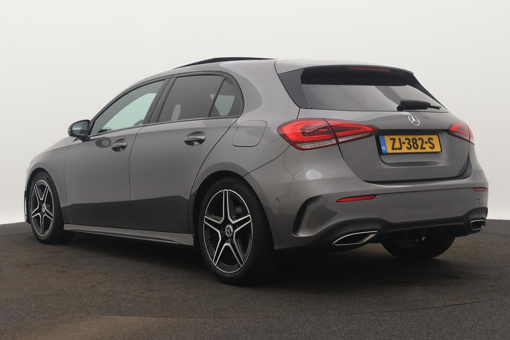 
Benz A-Klasse 200 Business Solution AMG Night Upgrade (PANORAMADAK, NAVIGATIE, LED, CLIMA, 1e EIGENAAR, GOED ONDERHOUDEN) vol									