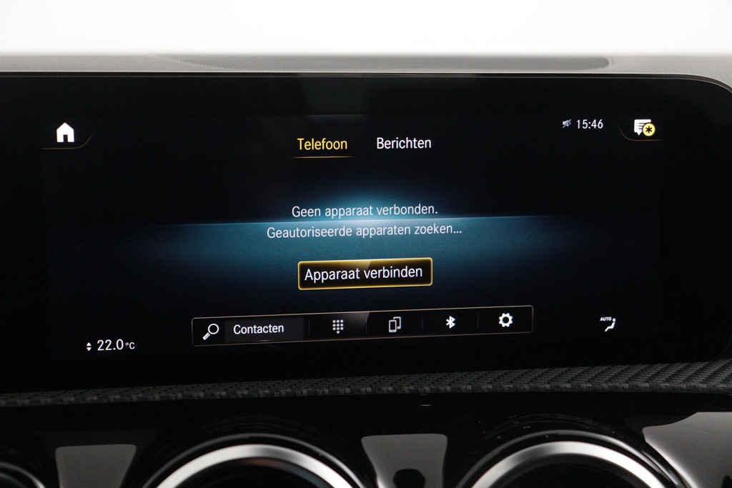 
Benz A-Klasse 180 d Business Solution(NL-auto, Dealer OndH, Navi, StoelV, Camera, Parkeersensoren, Cruise Con, Etc) vol									