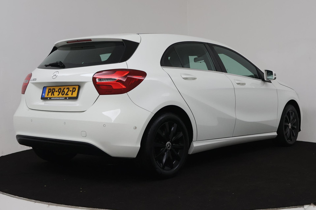 
Benz A-Klasse 160 Ambition Automaat (NAVIGATIE, CRUISE CONTROL, CLIMATE CONTROL, NL-AUTO, GOED ONDERHOUDEN) vol									