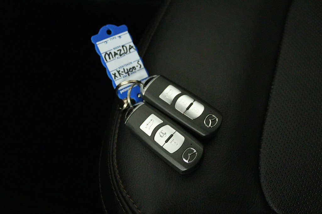 
Mazda CX-5 2.0 SkyActiv-G 165 GT-M (CAMERA, STOELSTUUR VERWARMING, PARKEERSENSOREN, NAVIGATIE, ELEK STOELEN, NL-AUTO) vol									