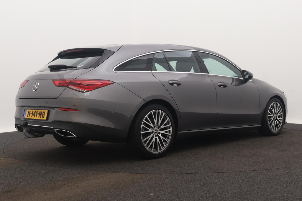 
Benz CLA-Klasse Shooting Brake 180 Business Solution Luxury vol									