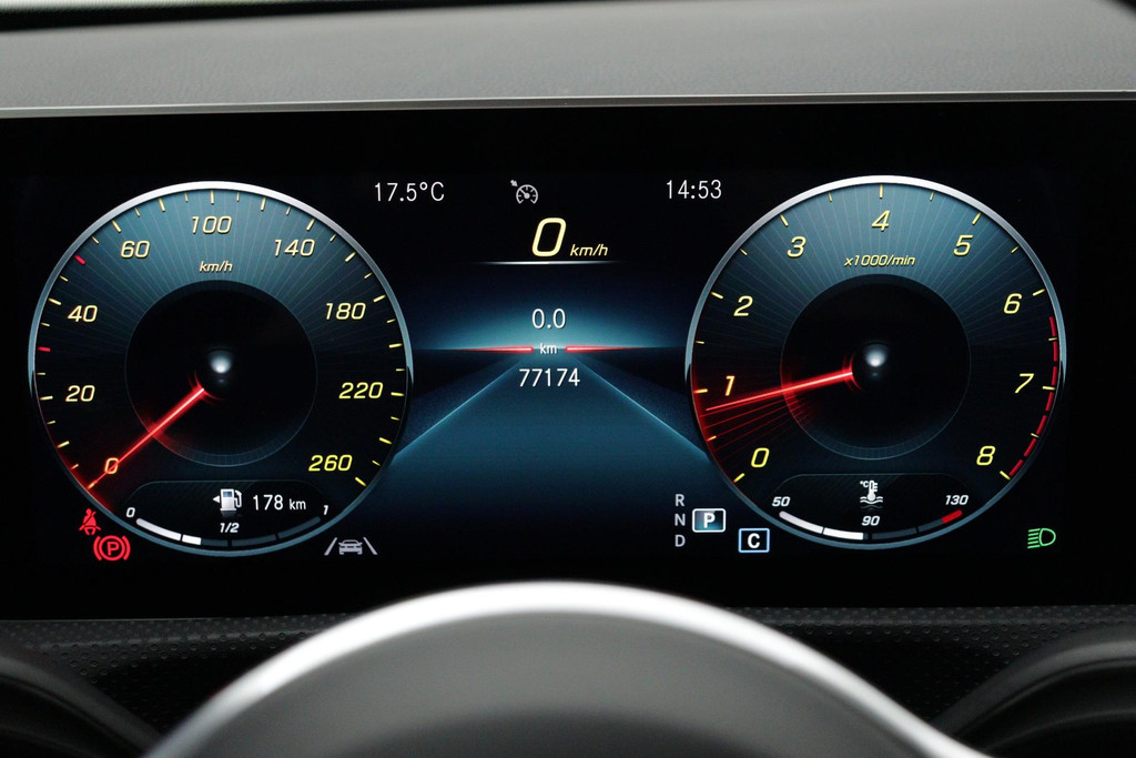 
Benz CLA-Klasse Shooting Brake 200 Business Solution Luxury(NL-auto, 1e Eig, Dealer OnderH, Sfeerverlichting, Camera, Etc vol									