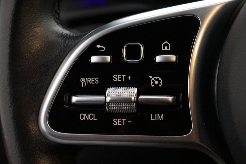 
Benz CLA-Klasse Shooting Brake 200 Business Solution Luxury(NL-auto, 1e Eig, Dealer OnderH, Sfeerverlichting, Camera, Etc vol									