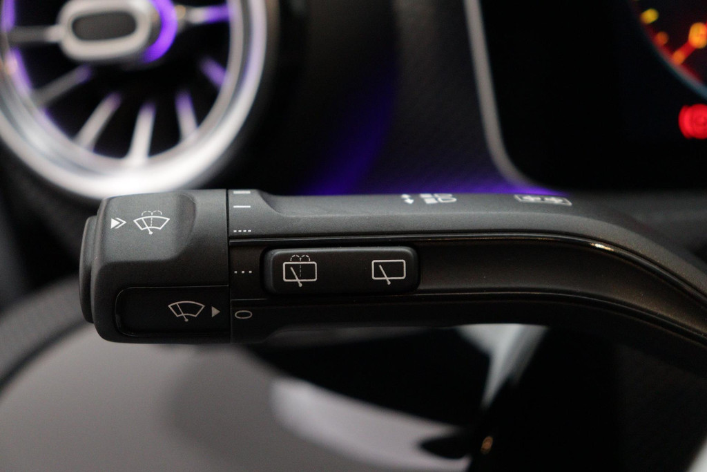 
Benz CLA-Klasse Shooting Brake 200 Business Solution Luxury(NL-auto, 1e Eig, Dealer OnderH, Sfeerverlichting, Camera, Etc vol									