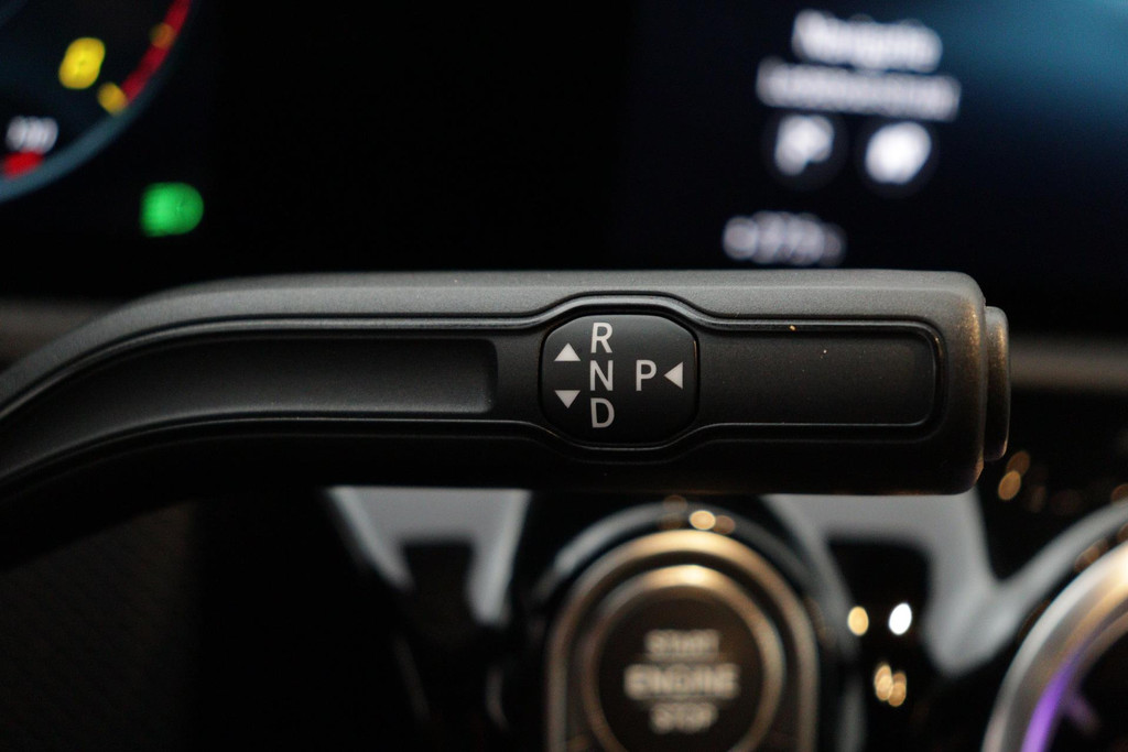 
Benz CLA-Klasse Shooting Brake 200 Business Solution Luxury(NL-auto, 1e Eig, Dealer OnderH, Sfeerverlichting, Camera, Etc vol									