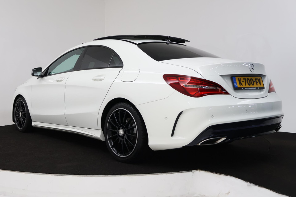 
Benz CLA-Klasse 180 AMG Night Edition Plus (PANORAMADAK, ACHTERUITRIJCAMERA, STOELVERWARMING, NAVI, GOED ONDERHOUDEN) vol									