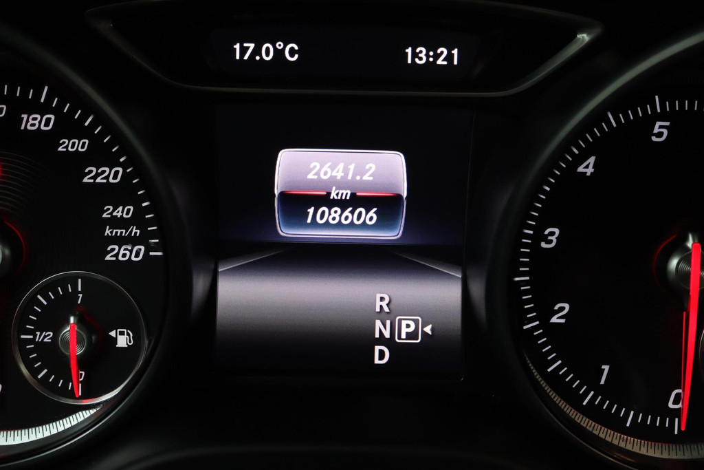 
Benz CLA-Klasse 180 AMG Night Edition Plus (PANORAMADAK, ACHTERUITRIJCAMERA, STOELVERWARMING, NAVI, GOED ONDERHOUDEN) vol									