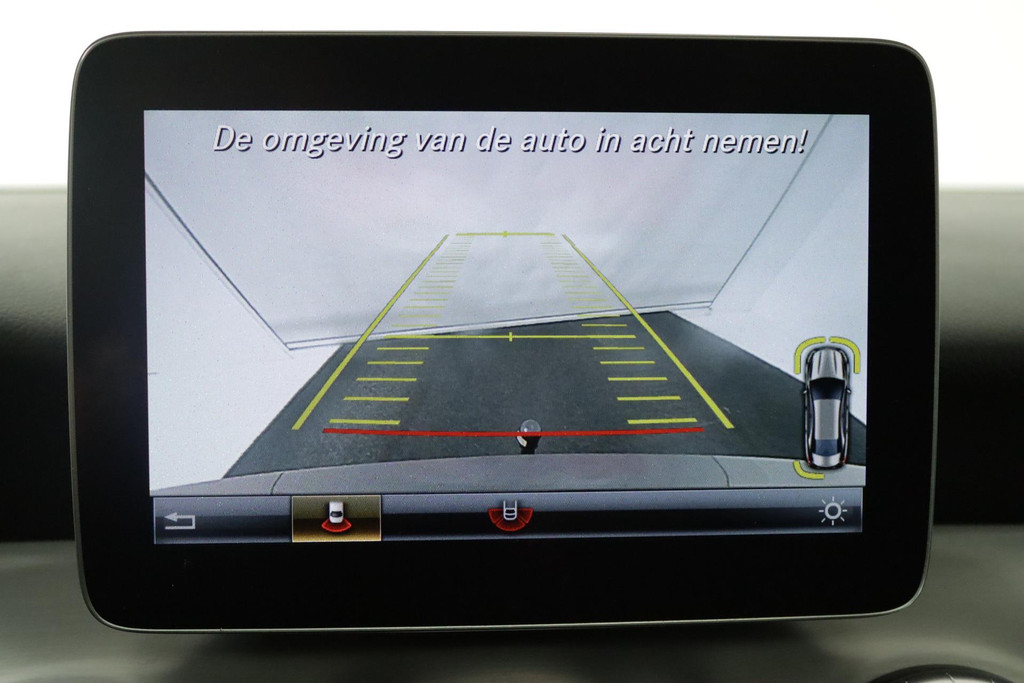 
Benz CLA-Klasse 180 AMG Automaat (PANORAMADAK, TREKHAAK, CAMERA, STOELV, CRUISE, PDC, NL-AUTO, GOED ONDERHOUDEN) vol									