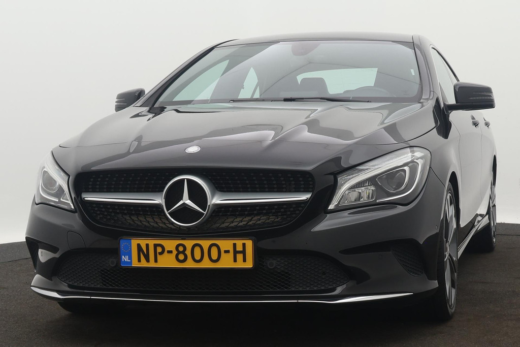 
Benz CLA-Klasse 180 Business Solution Autoaat (NAVIGATIE, CAMERA, PDC, STOELVERWARMING, LED, STUURBEDIENING) vol									