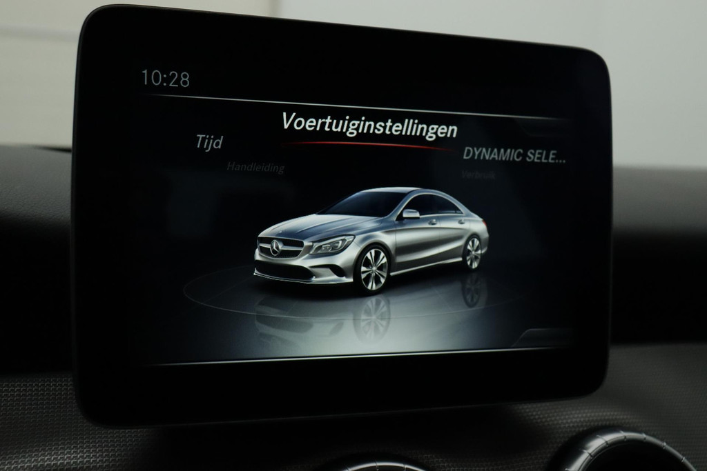
Benz CLA-Klasse 180 Business Solution Autoaat (NAVIGATIE, CAMERA, PDC, STOELVERWARMING, LED, STUURBEDIENING) vol									