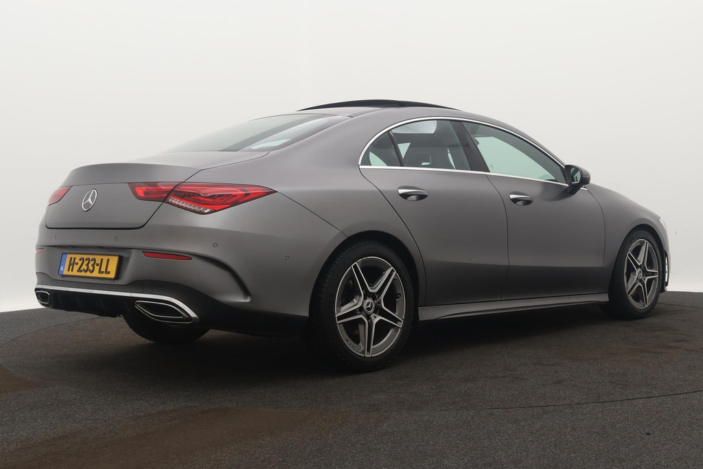 
Benz CLA-Klasse 200 Business Solution AMG !!!AANBIEDING!!! (NL-auto, Pano, Sfeerverlichting, Navi, Camera, StoelV, Etc) vol									
