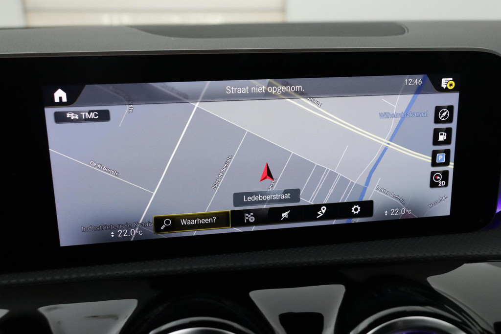 
Benz CLA-Klasse 200 Business Solution AMG !!!AANBIEDING!!! (NL-auto, Pano, Sfeerverlichting, Navi, Camera, StoelV, Etc) vol									