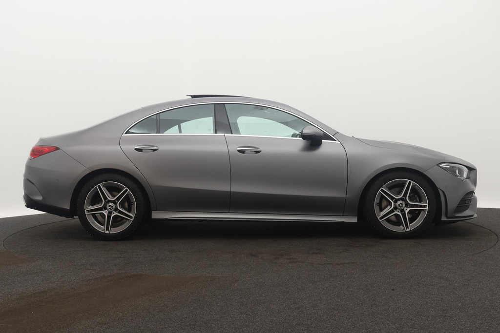
Benz CLA-Klasse 200 Business Solution AMG !!!AANBIEDING!!! (NL-auto, Pano, Sfeerverlichting, Navi, Camera, StoelV, Etc) vol									