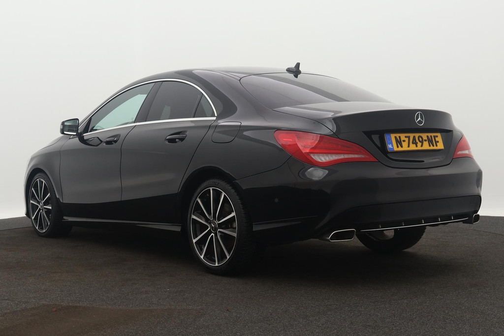 
Benz CLA-Klasse 200 Prestige ( Camera, Automaat, Navi Groot, StoelV, Sportzetels, Climate Control, PDC V+A, Etc) vol									