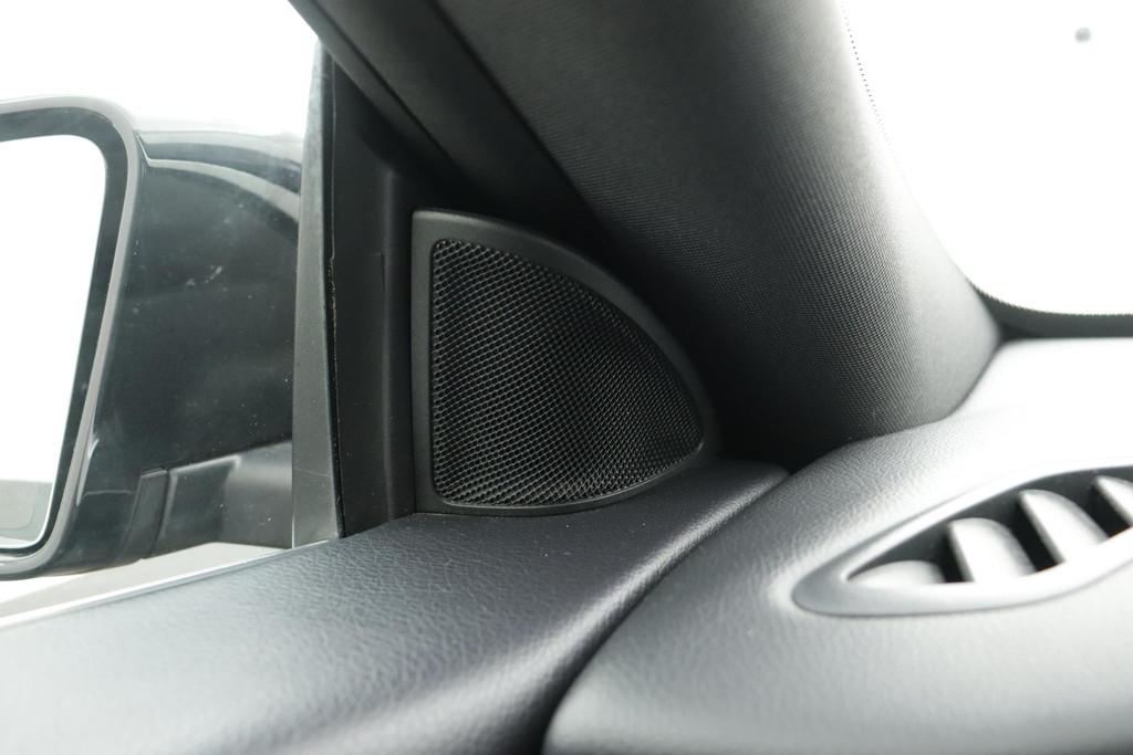 
Benz CLA-Klasse 200 Prestige ( Camera, Automaat, Navi Groot, StoelV, Sportzetels, Climate Control, PDC V+A, Etc) vol									